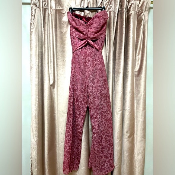Lulus Wide leg jumpsuit - Picture 1 of 4